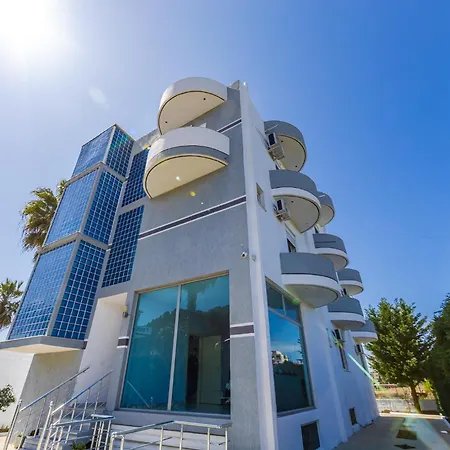 公寓 Peaceful With Views By Pikhost