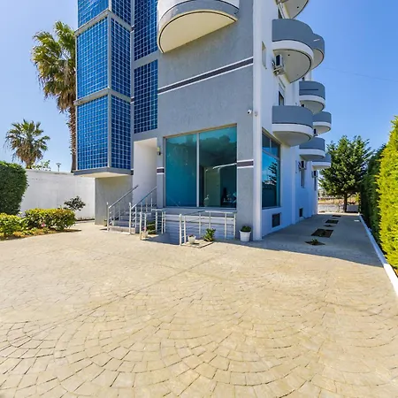 Daire Peaceful With Views By Pikhost Golem (Tirana)